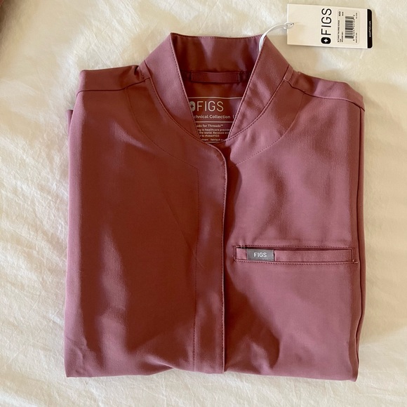 FIGS Mineral Mauve scrub set - Picture 2 of 5